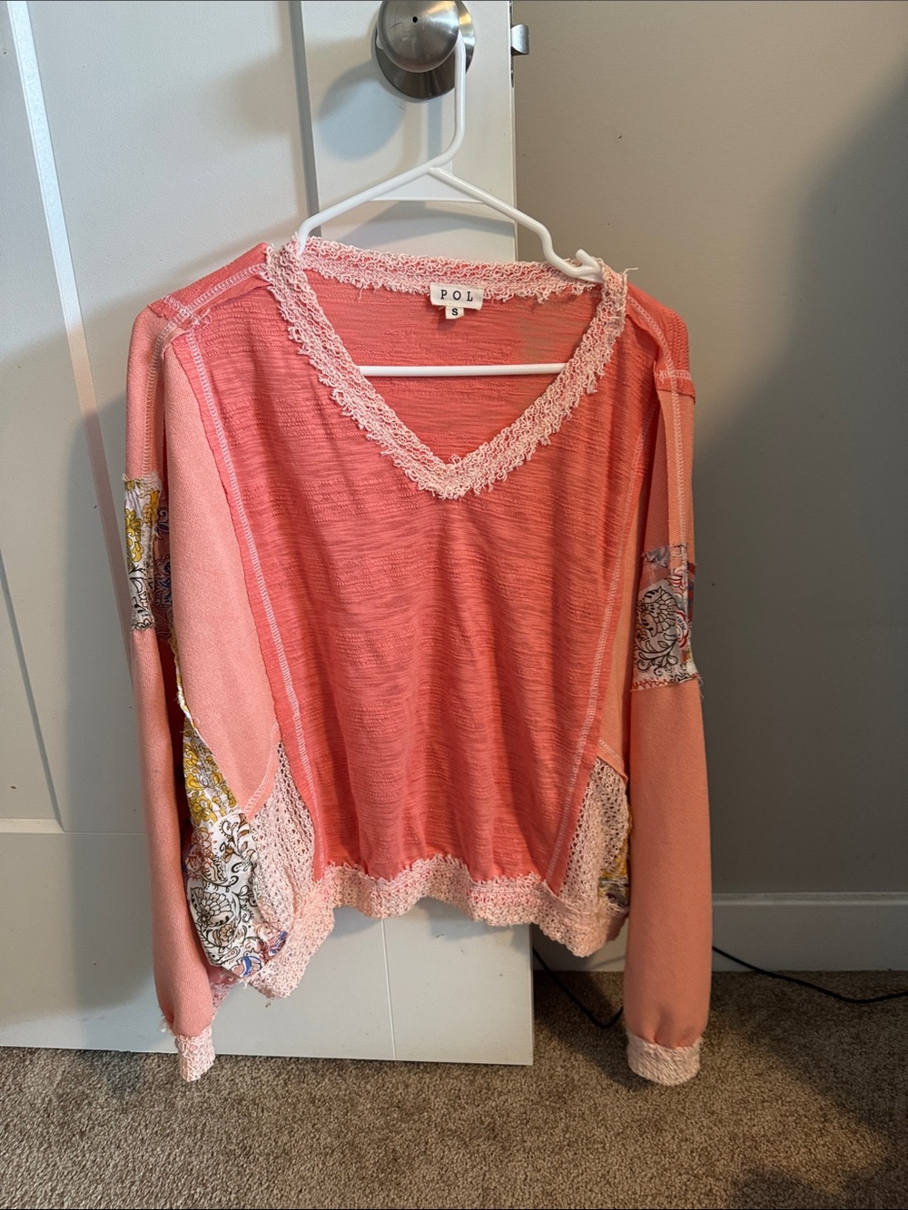 POL Coral Pink V‑Neck Lace-Trim Women's Sweatshirt